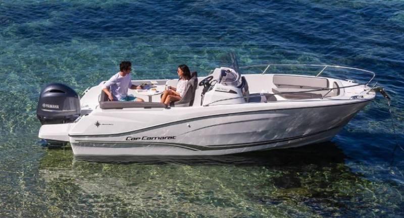 Bateau familial Cap Camarrat 6.5 à louer près de La Seyne-sur-Mer